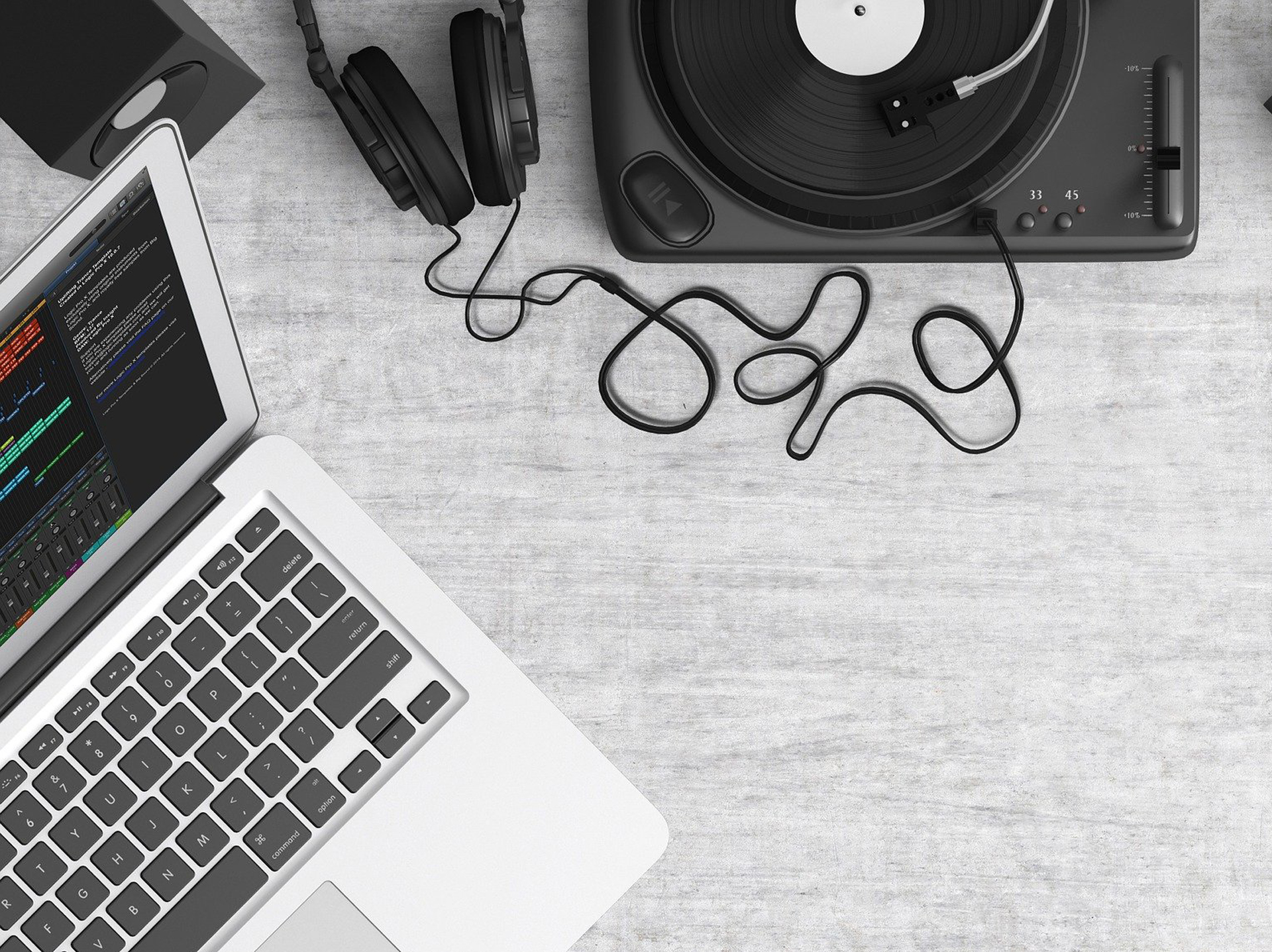 turntable-1109588_19201